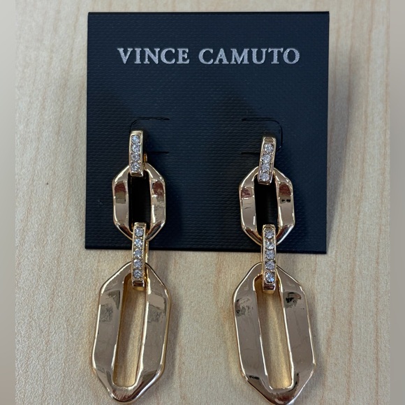 Vince Camuto Jewelry - Vince Camuto Gold and Black Link Earrings